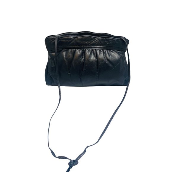 Zenith Handbags - Vintage Zenith Handmade Leather Crossbody Purse Clutch Scalloped Top Black